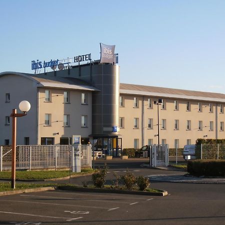 Ibis Budget Meung Sur Loire Exterior photo